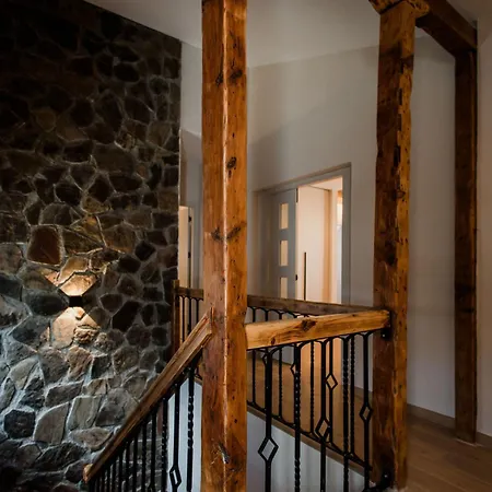 La Casa Piccola Villa Sierra Nevada